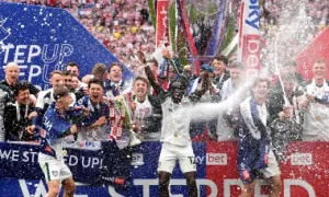 Sunderland thắng 'trận cầu giá trị nhất thế giới' Sunderland thắng 'trận cầu giá trị nhất thế giới'