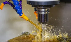 Doanh nghiệp lo đội chi phí nếu mở rộng tái chế dầu nhờn Doanh nghiệp lo đội chi phí nếu mở rộng tái chế dầu nhờn