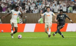 Real chạm trán Juventus ở vòng 1/8
