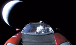 Những vật thể nhân tạo 'bất tử' bay xuyên vũ trụ