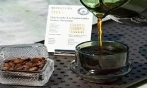 Cốc cà phê 680 USD lập kỷ lục đắt nhất thế giới