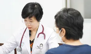 Nữ bác sĩ đốt điện cứu những trái tim loạn nhịp