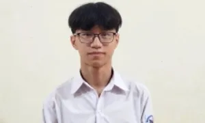 Nam sinh giành ngôi thủ khoa môn Toán, giải nhất Vật lý tỉnh Nghệ An