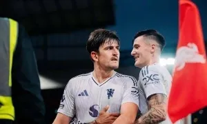 Neville: 'Man Utd có thể cán đích trong top 6 Ngoại hạng Anh'