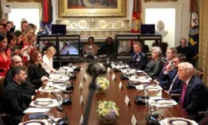 Bữa trưa căng thẳng giữa ông Trump và ông Zelensky